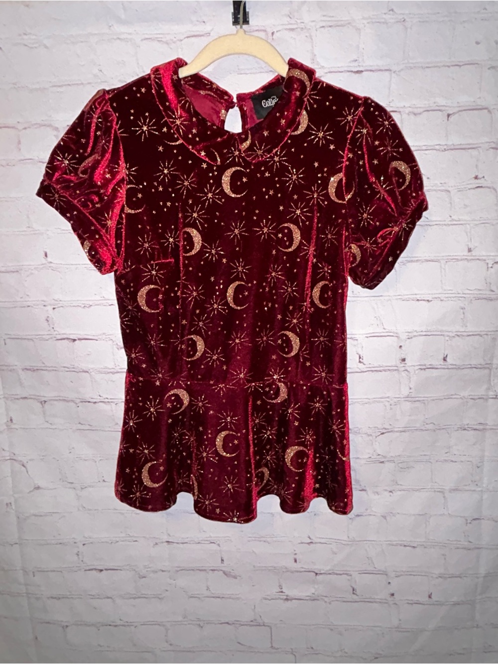 Collectif London celestial velvet top size 6